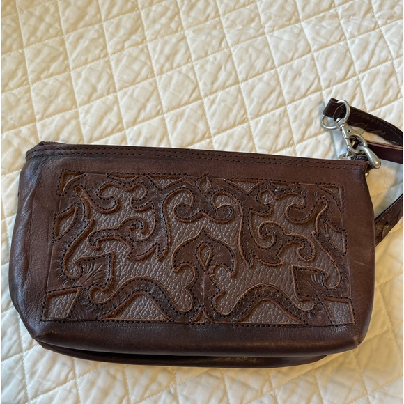 Leaders In Leather Hand Tooled Wristlet - Picture 2 of 8